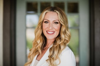 Courtney McElvain